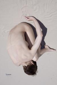 Viviane Sassen, 'Nest', 2010, aus der Sol & Luna-Serie; Quelle: www.photography-now.com
