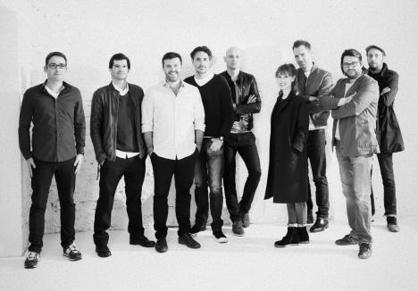 Foto v.l.n.r.: Der neue CCA-Vorstand für die kommenden zwei Jahre: Bernd Wilfinger (Wien Nord), Christoph Gaunersdorfer (Hello), Thomas Niederdorfer (We Make), Alexander Hofmann (Young & Rubicam), Franz Riebenbauer (Riebenbauer Design), Verena Panholzer (Studio Es), Hannes Böker (Zum Goldenen Hirschen), Goran Golik (Golik Creative), Robert Dassel (freier Kreativer). Nicht im Bild: Christian Gosch (Serviceplan) © Marcel Köhler/CC