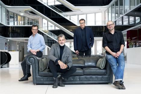 Der Pitch-Gewinn von S&F für den europaweiten Hybrid-Etat von VW vereint dieses Kreativ-Quartett in einer gemeinsamen Unit (v.l.): Matthias Spaetgens, Arno Lindemann, Frank-Michael Schmidt und Bernhard Lukas (Foto: S&F)